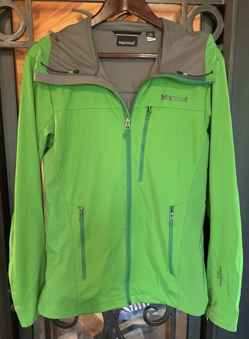 Marmot ROM Womens Neon Green Gore Windstopper Soft shell Hooded S
